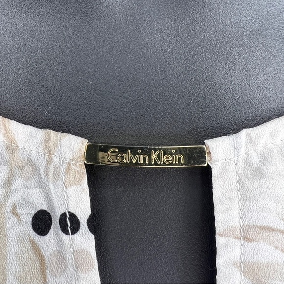 MEDIUM CALVIN KLEIN TROPICAL PRINT SHORT SLEEVE BLOUSE BEIGE RED GREEN LEAF - Picture 6 of 12